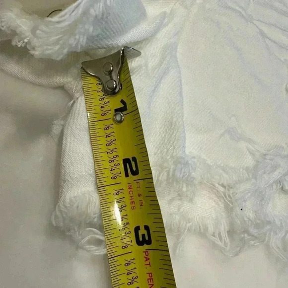 Free People women’s white denim cut off shorts size 26 NEW with tags - Picture 9 of 9